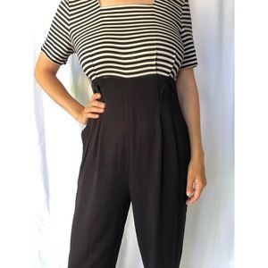 Vintage Pants - VINTAGE | Jumpsuit with square neckline and pleats Vintage Pants - VINTAGE | Jumpsuit with square neckline and pleats